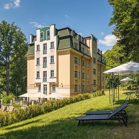 Spa & Wellness Hotel Silva Mariánské Lázně Екстериор снимка